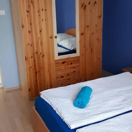 Pipacs Apartman Apartment