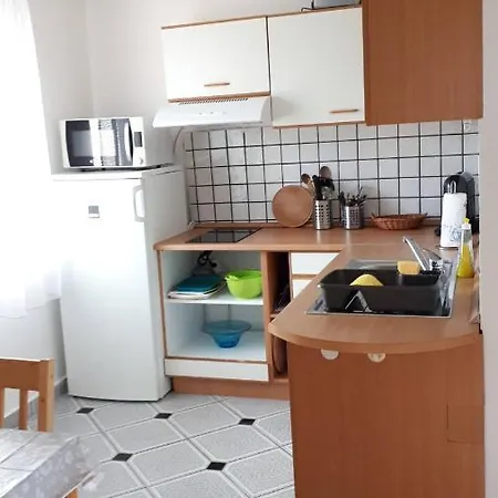 Apartment Pipacs Apartman