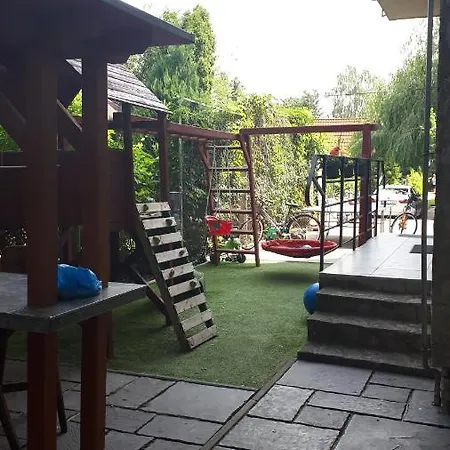 Pipacs Apartman Apartment *