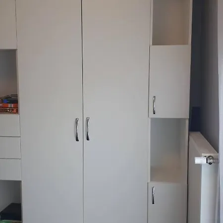 Pipacs Apartman Apartment *