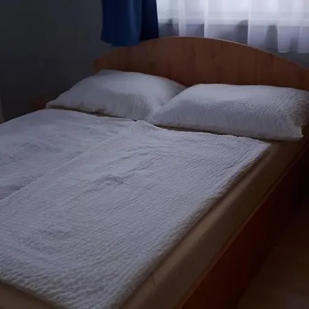 Apartment Pipacs Apartman