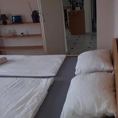 Pipacs Apartman